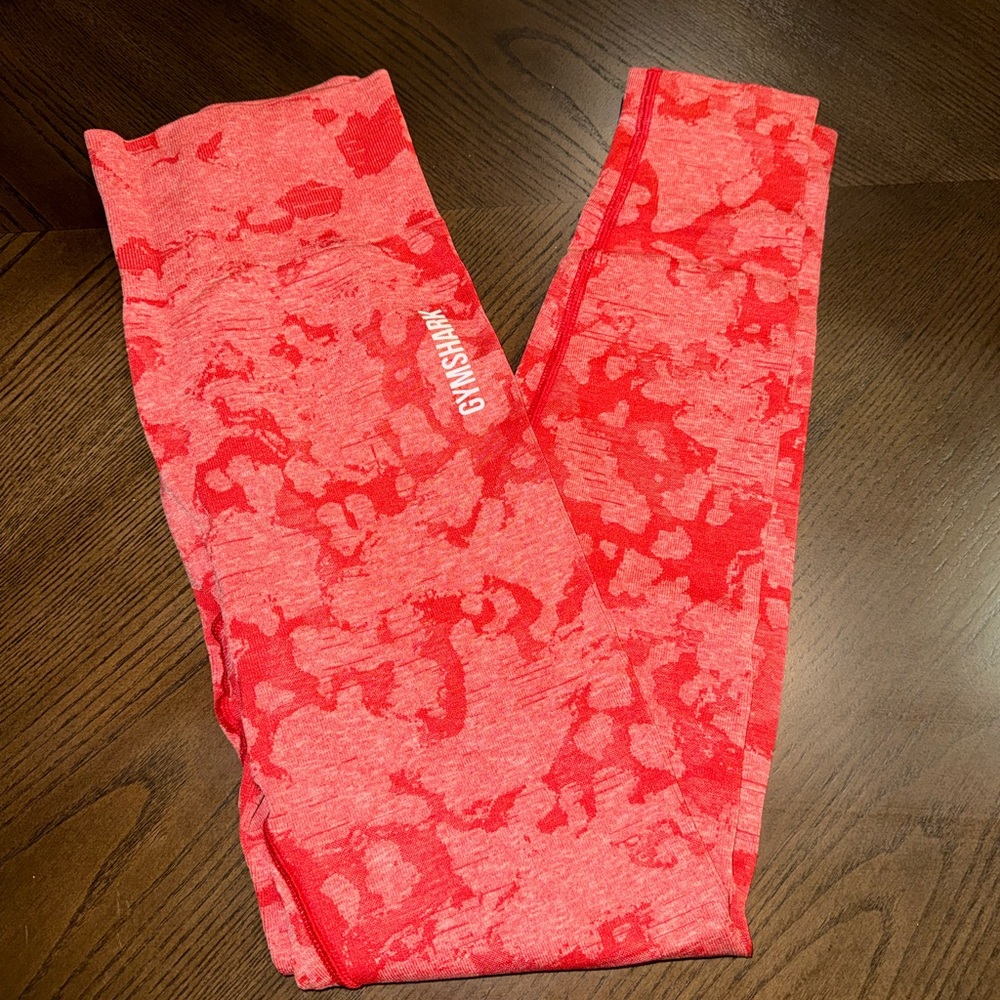 Gymshark Adapt Camo Red leggings